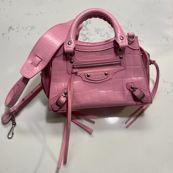 Balenciaga Calfskin Crocodile Embossed Neo Mini in Classic Pink - Picture 4 of 4